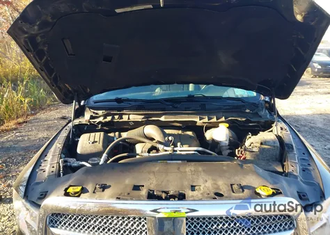 2018 Ram 1500 Harvest 4X4 5'7 Box из США, поврежденный, VIN 1C6RR7LT5JS172436